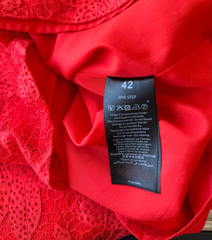 Robe rouge d’été broderie feuilles T.42