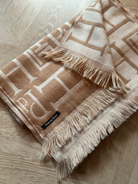 Écharpe Pedro del Hierro monogramme beige écru laine