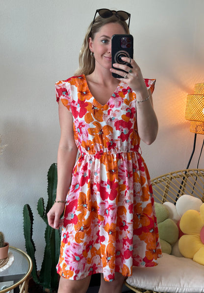 Robe d’été fluide à motifs fleuris rose orangé dos ouvert T.40