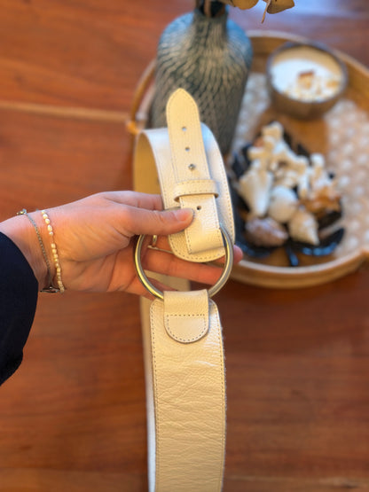 Ceinture blanc crème en cuir modèle vintage 20s’
