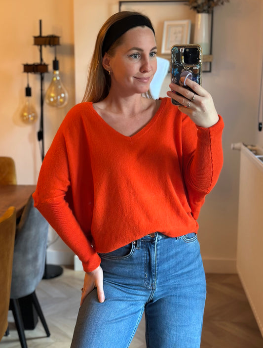 Pull rouge col V angora laine T.36