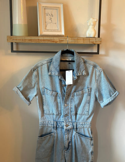 Combinaison en jean bleu neuve T.34