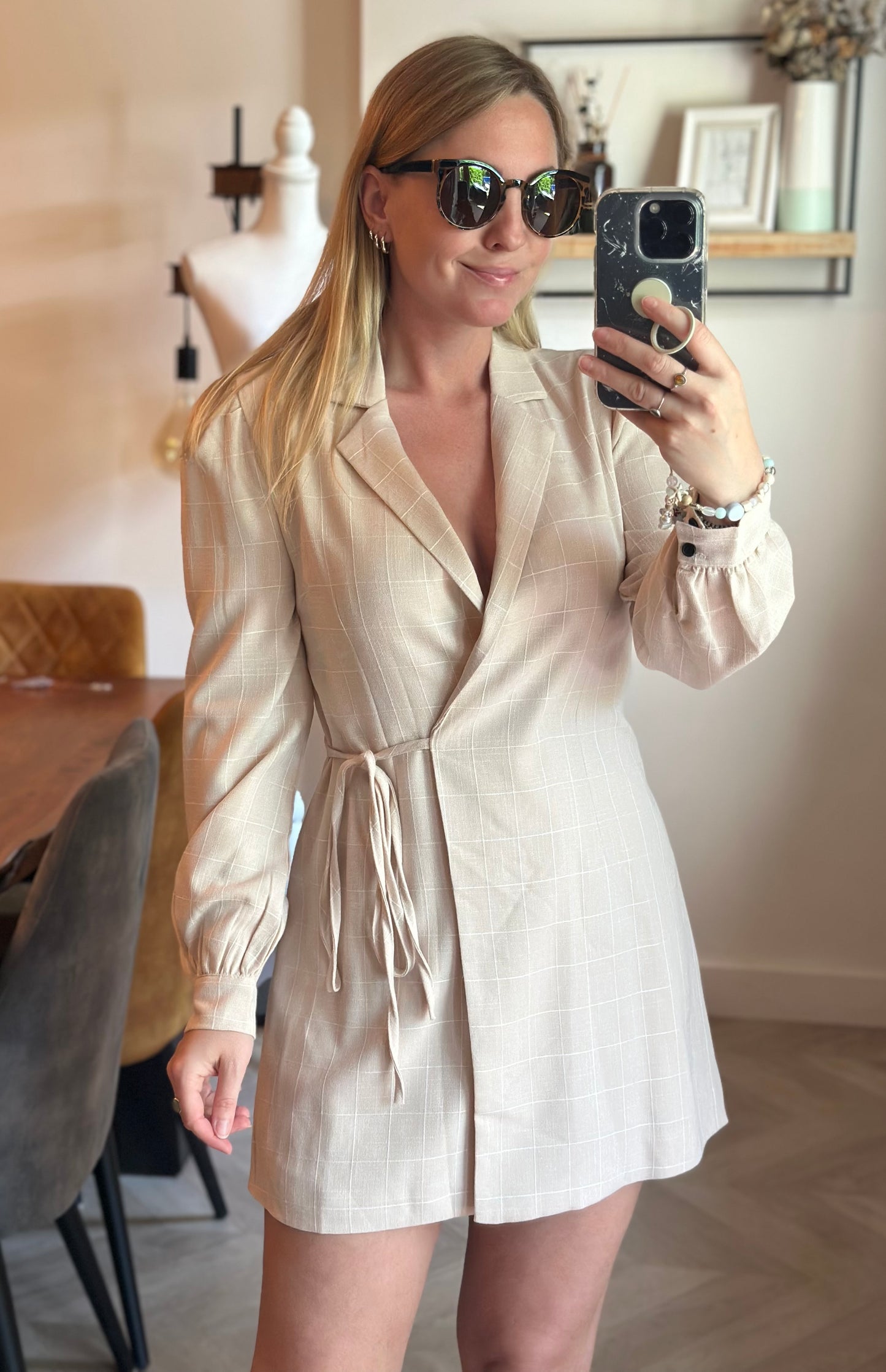 Robe blazer portefeuille beige à carreaux T.34