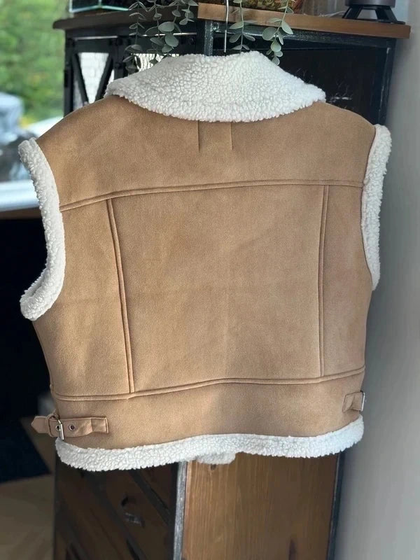 Veste sans manches style peau retournée beige et écru T.34