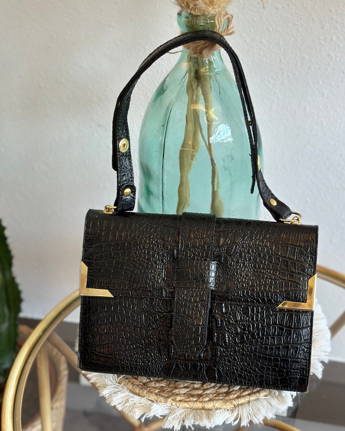 Sac porté épaule ou à main en cuir croco vintage, fabriqué en France