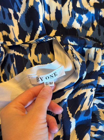 Robe fluide imprimé bleu volantée T.36/38