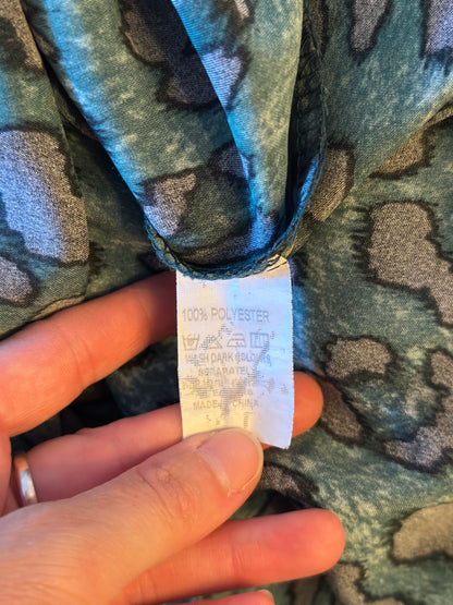 Robe longue imprimé léopard vert et noir T.36