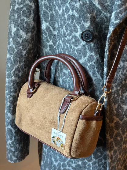 Petit sac à main / bandoulière marron façon daim neuf