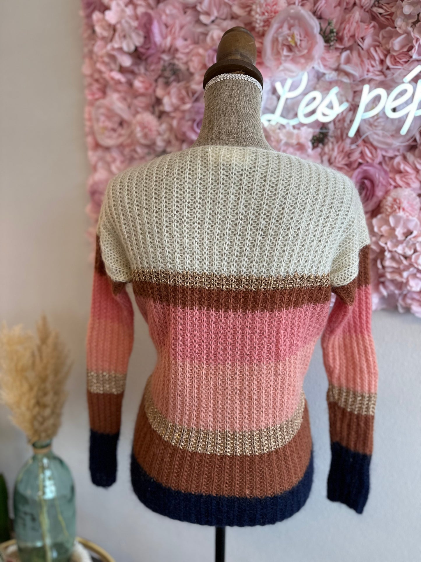 Pull modèle "Tonia" en maille colorée laine T.34