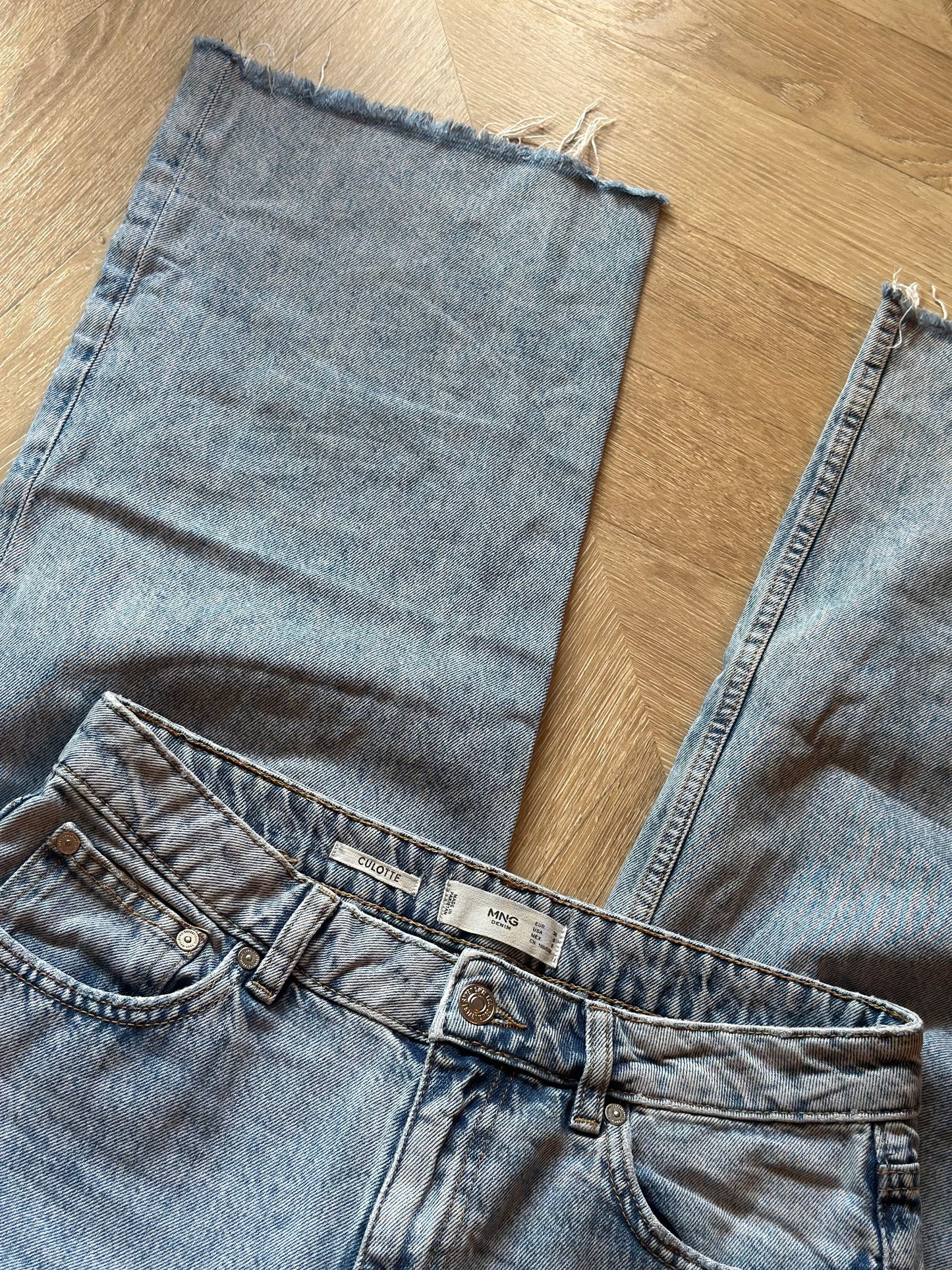 Jean bleu clair à jambes larges modèle Culotte, T.38