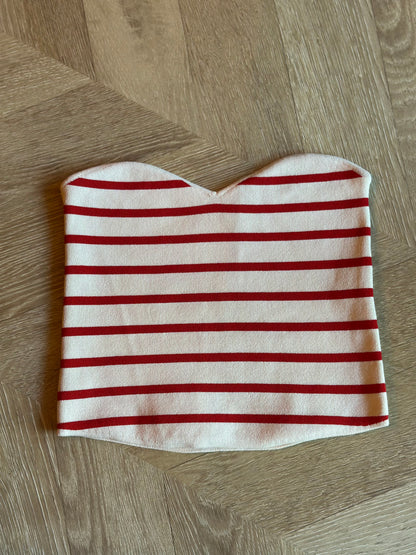 Top bandeau rayé rouge et écru T.38