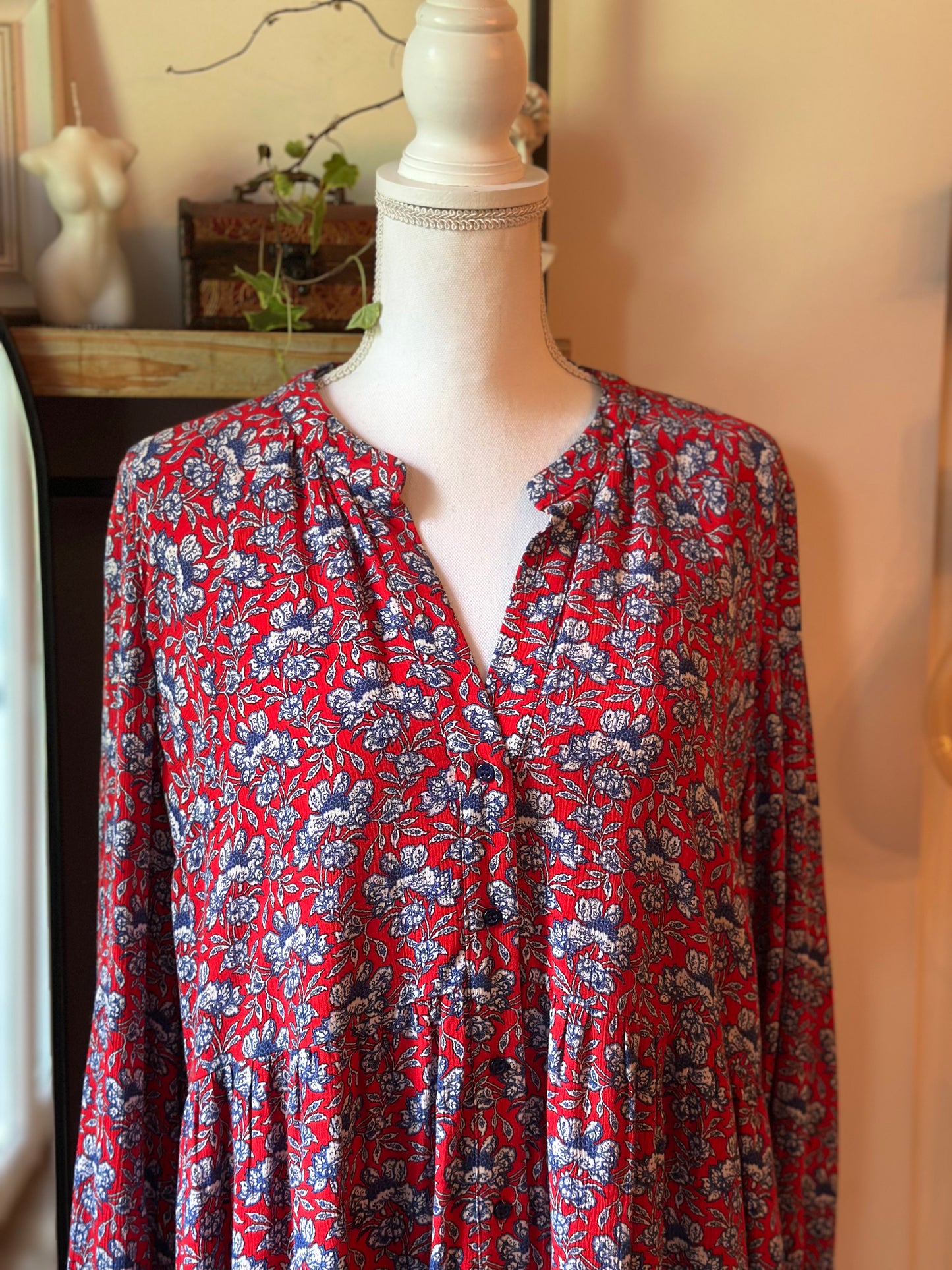 Robe fluide imprimé fleuri rouge et bleu T.42