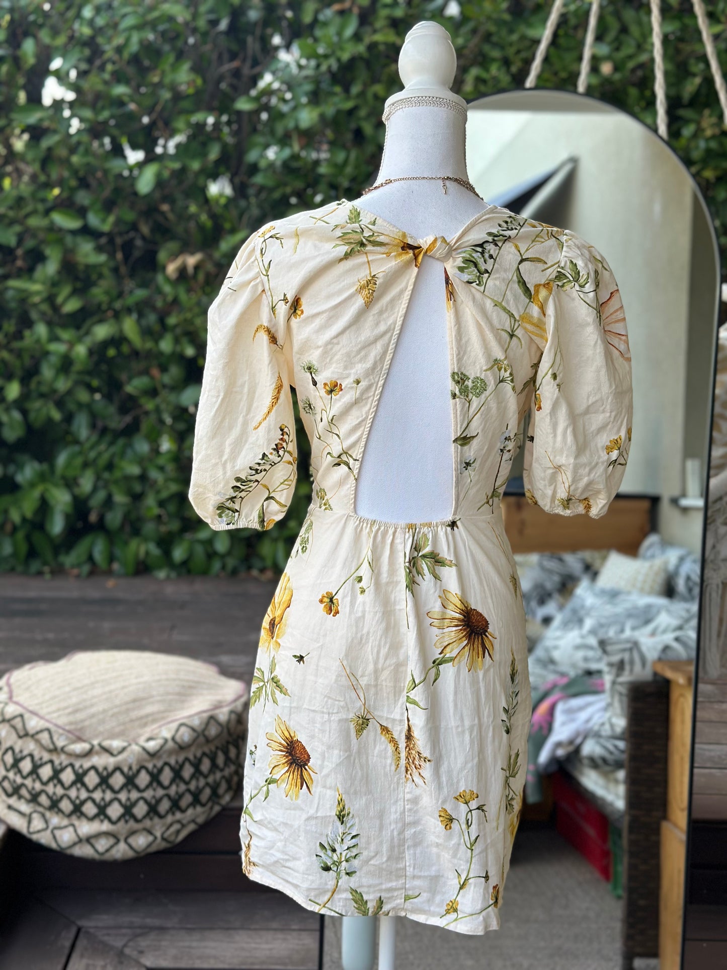 Robe en lin et coton imprimé fleuri T.36