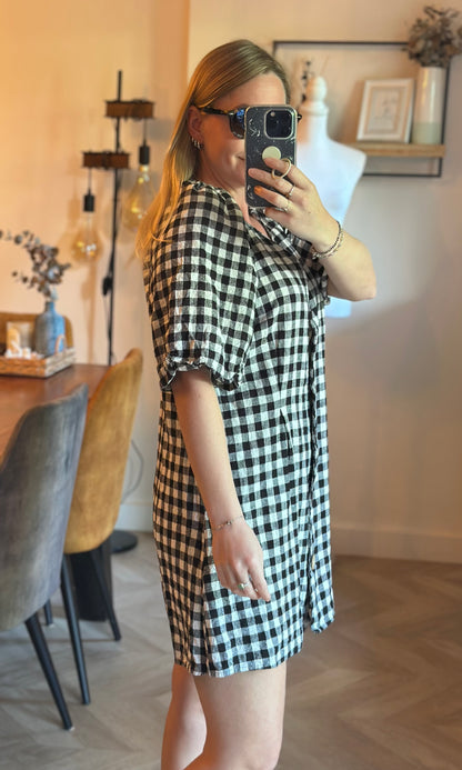 Robe vichy noir et blanc en lin T.38