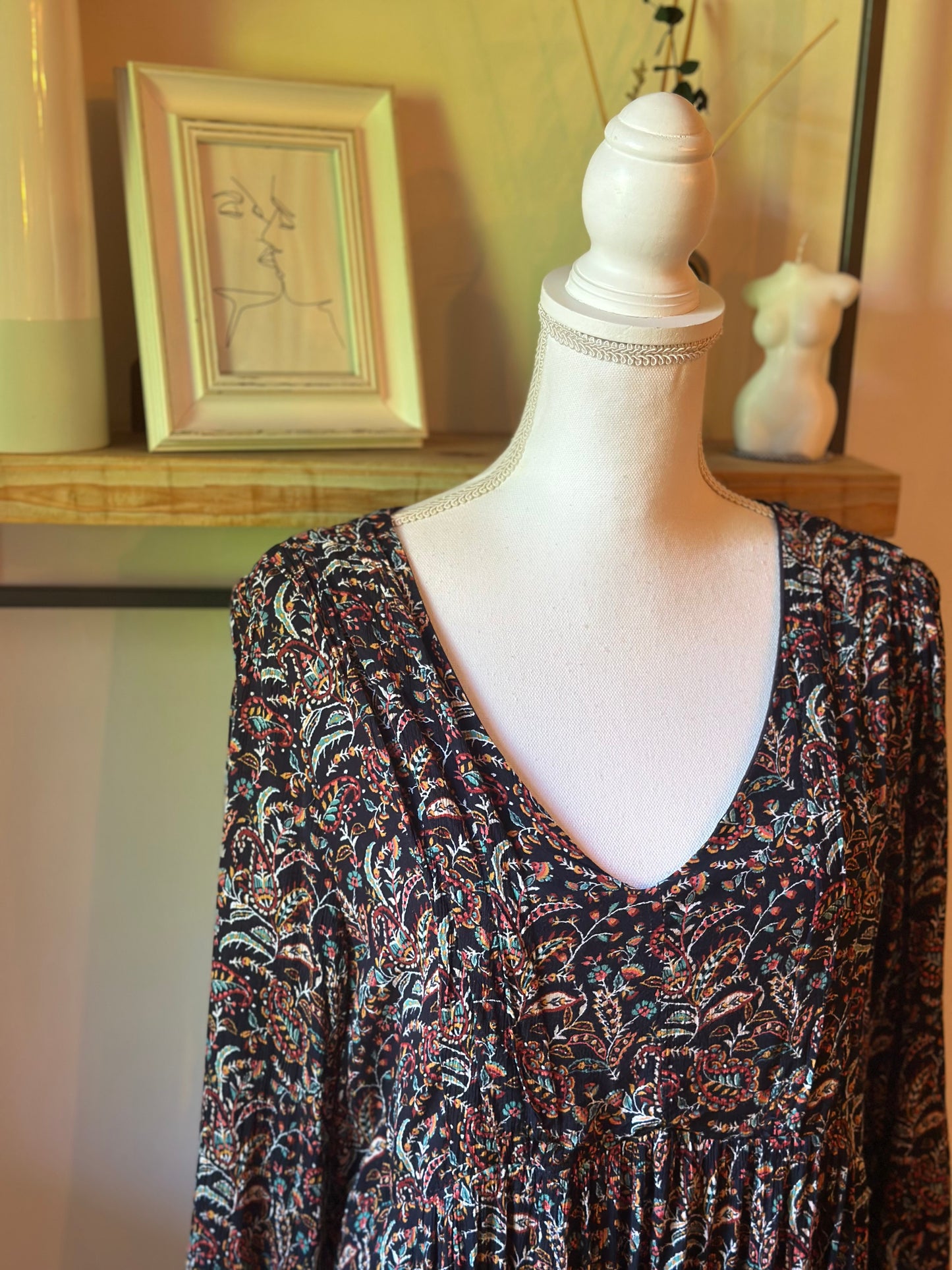 Robe fluide fleurie cachemire viscose T.44