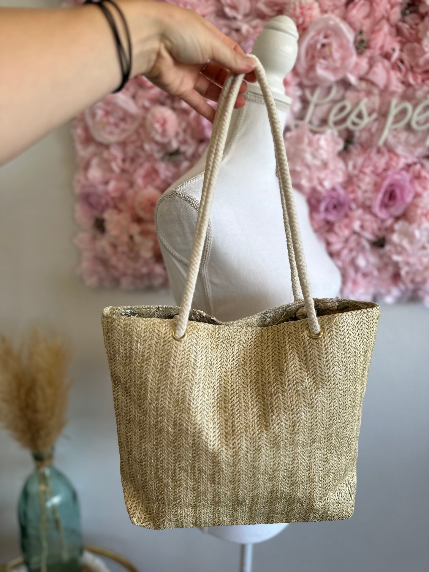 Sac cabas tissé en toile imprimée à fleurs, porté épaule