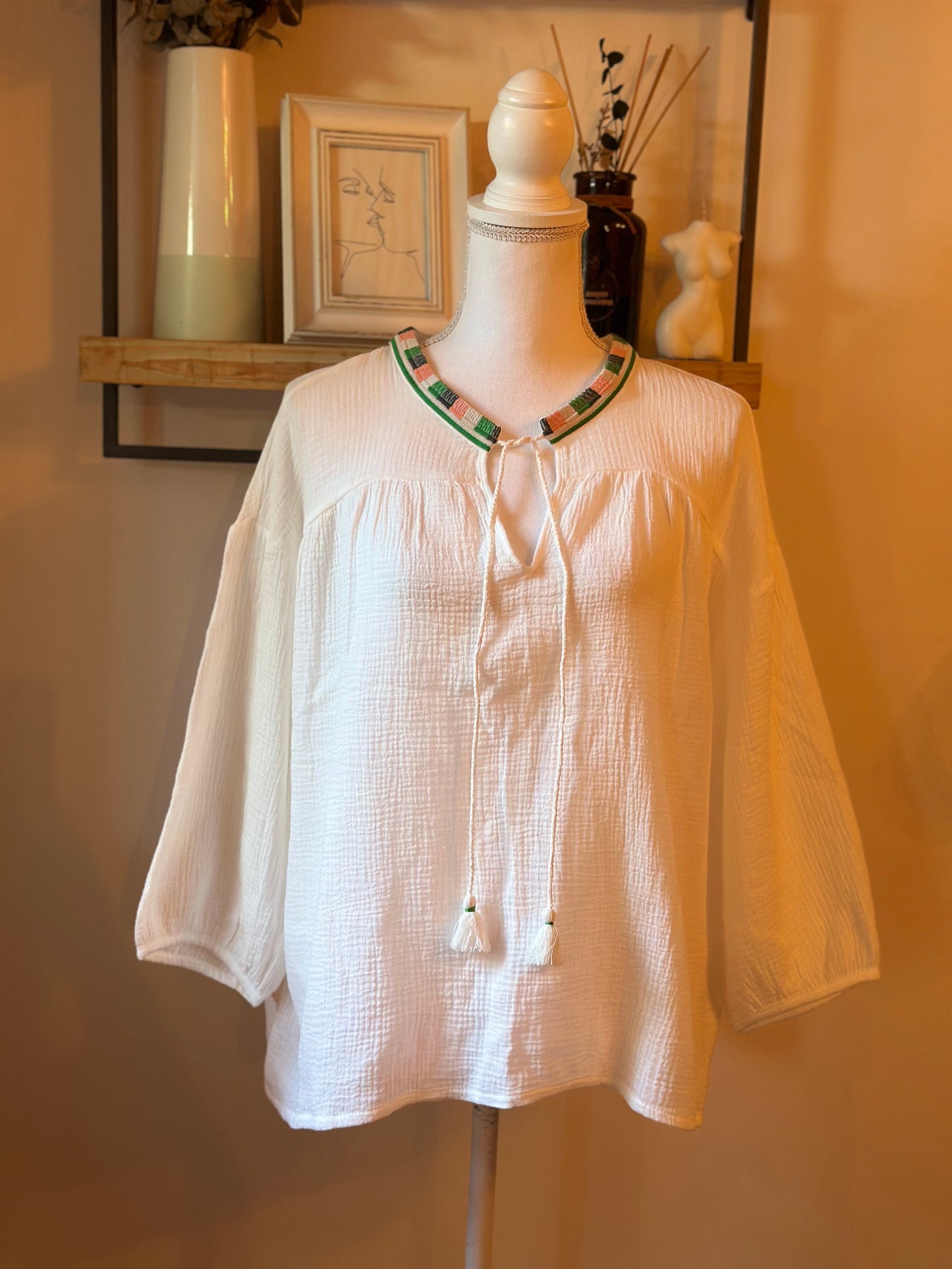 Blouse en gaze de coton blanche T.U (36 à 46) Neuve