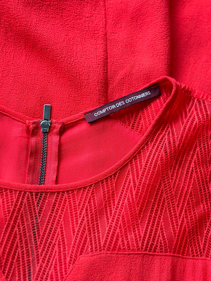 Robe rouge élégante T.34