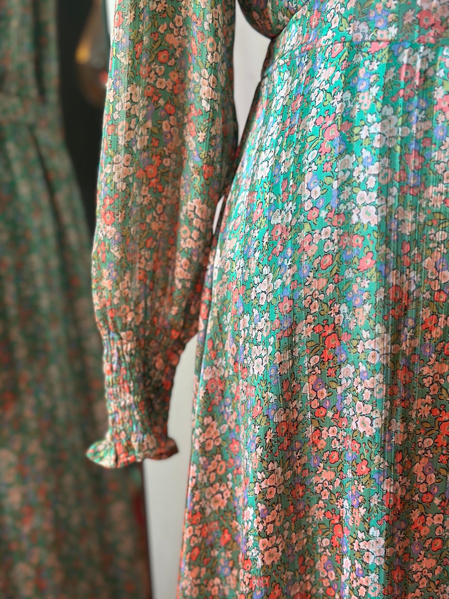 Robe longue à fleurs lurex T.36/38