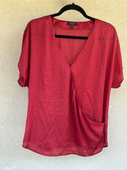 Blouse effet satiné – imprimé fleuri col V T.44