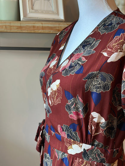 Robe portefeuille fleurie marron T.38