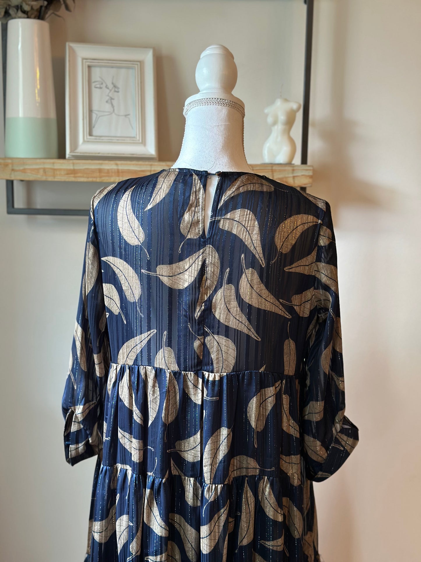 Robe courte fluide imprimé feuilles T.36
