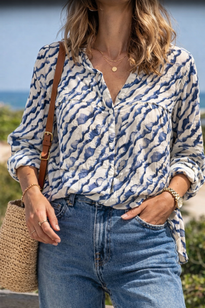 Chemisier imprimé bleu et blanc modèle Fuzzy T.36