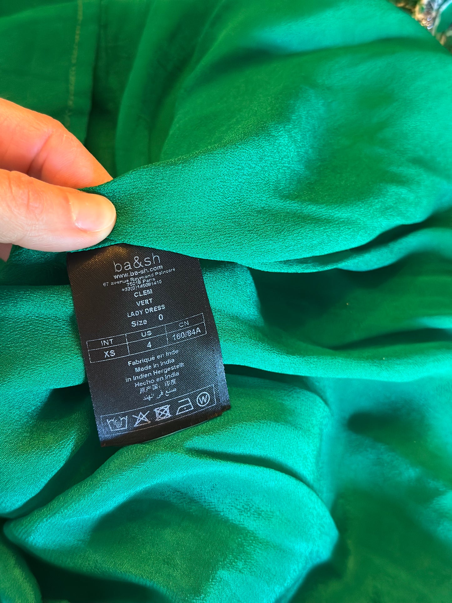 Robe fluide cachemire vert lurex modèle Clem T.34