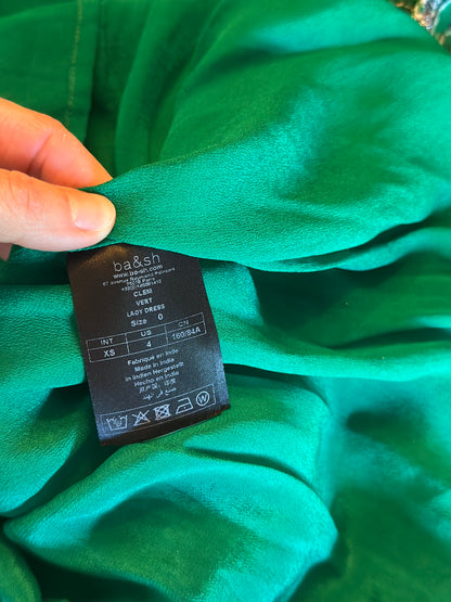 Robe fluide cachemire vert lurex modèle Clem T.34
