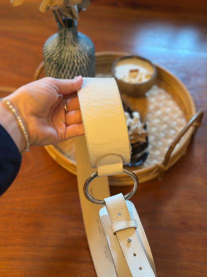 Ceinture blanc crème en cuir modèle vintage 20s’