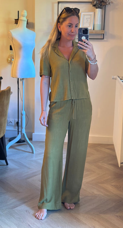 Ensemble pantalon large et chemise kaki en lin et viscose T.36