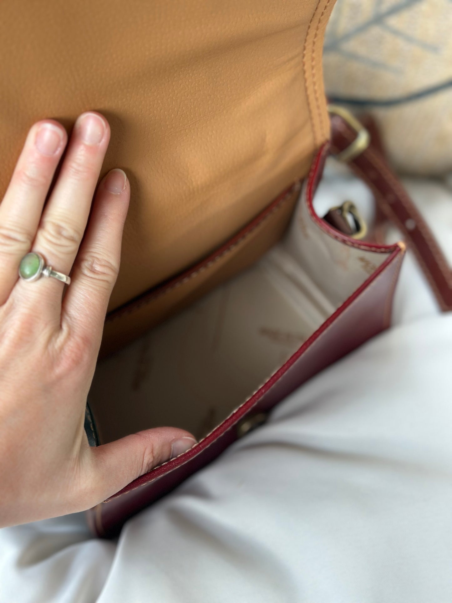 Sac à main cuir Italie noir – bandoulière ajustable neuf