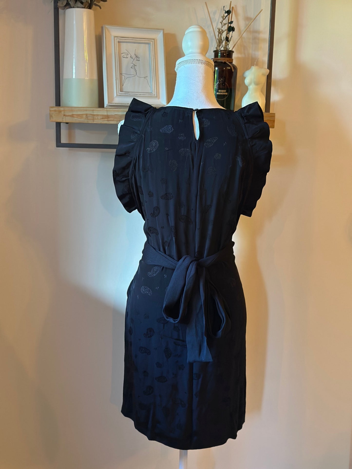 Robe noire motif cachemire T.36