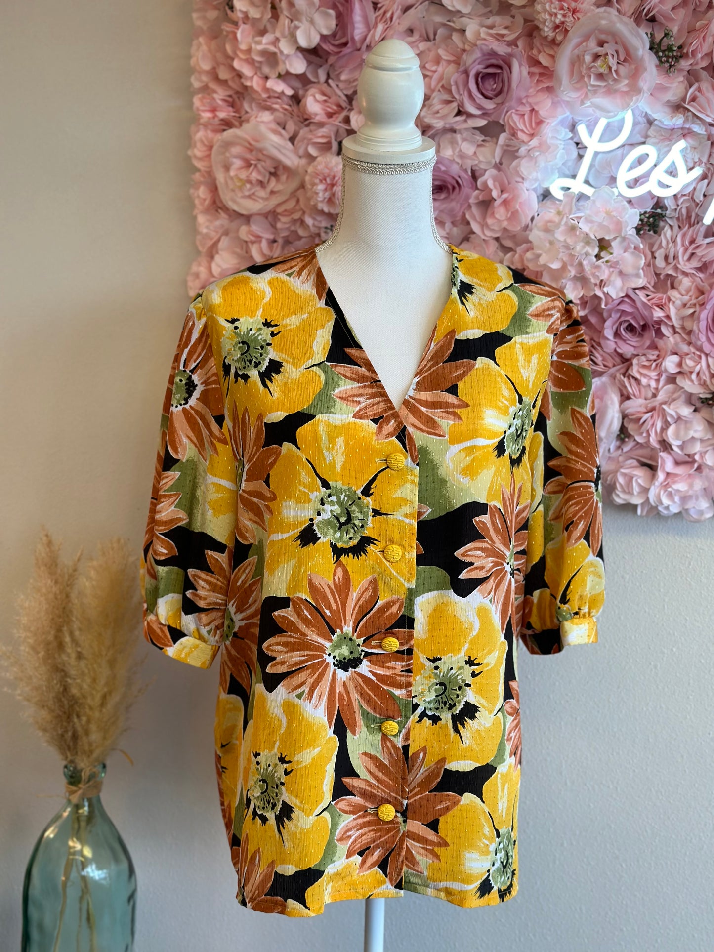 Chemise jaune imprimée fleurs, modèle vintage, T.U