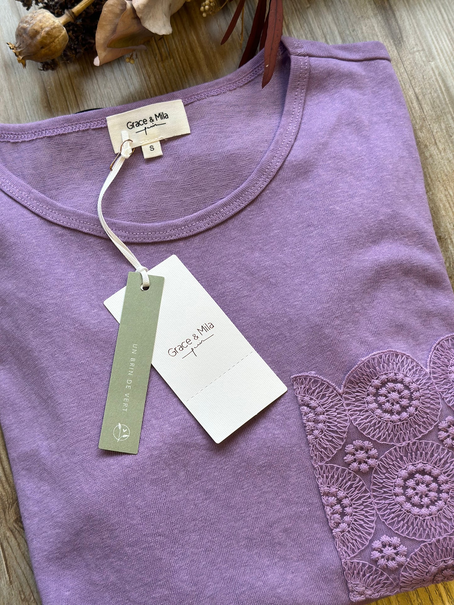 T-shirt lilas, avec poche brodée, modèle Félicien, taille S - Grace & Mila