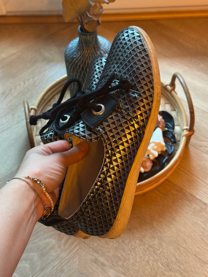 Derbies imprimé géométrique noir argenté P.37