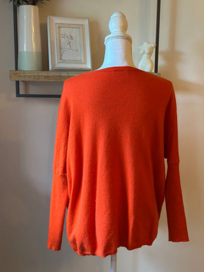 Pull rouge col V angora laine T.36