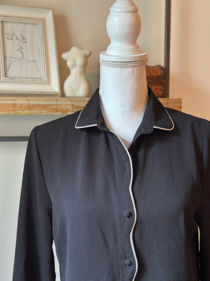 Chemise noire fluide liseré argent T.34