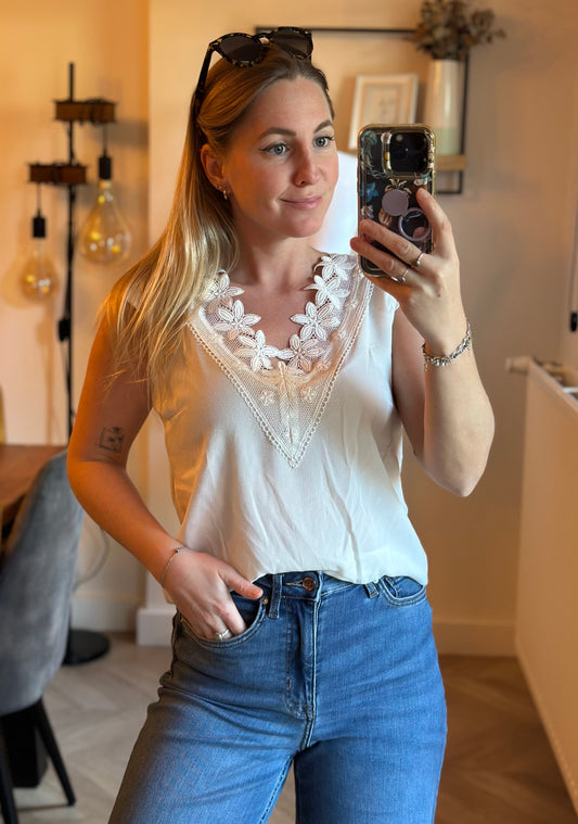 Top dentelle blanc T.36