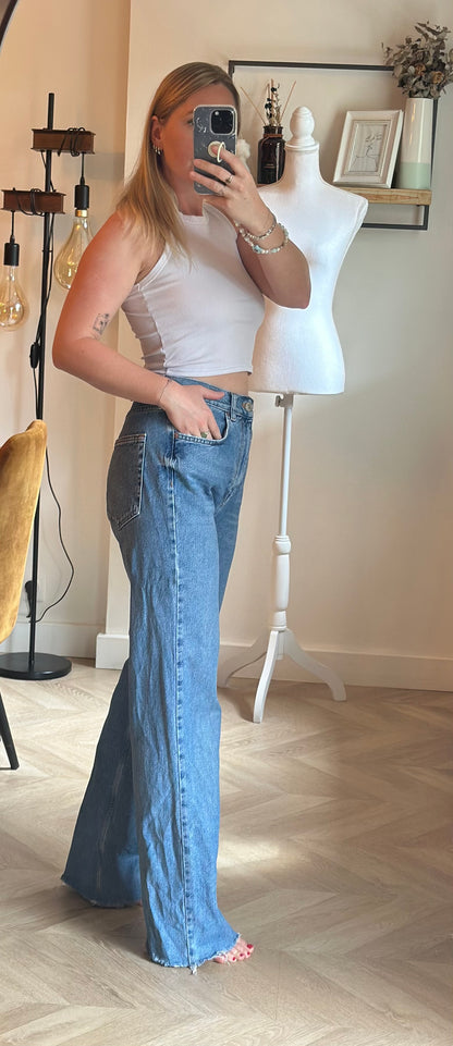 Jean jambes larges 100% coton T.38