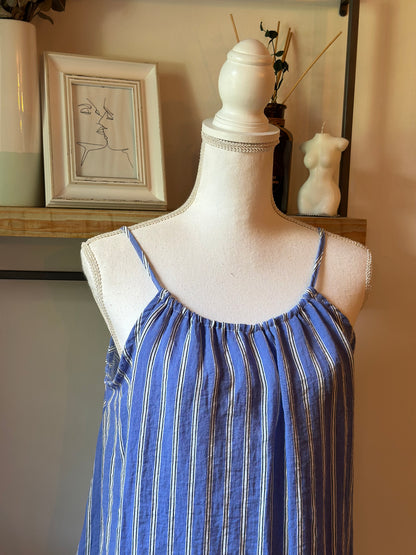 Robe rayée bleu et blanc T.34