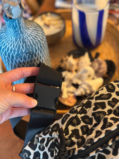 Sac banane imprimé léopard – neuf