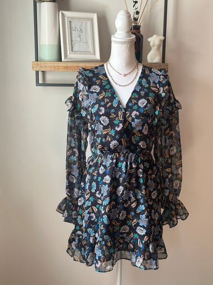 Robe fleurie à volants T.36