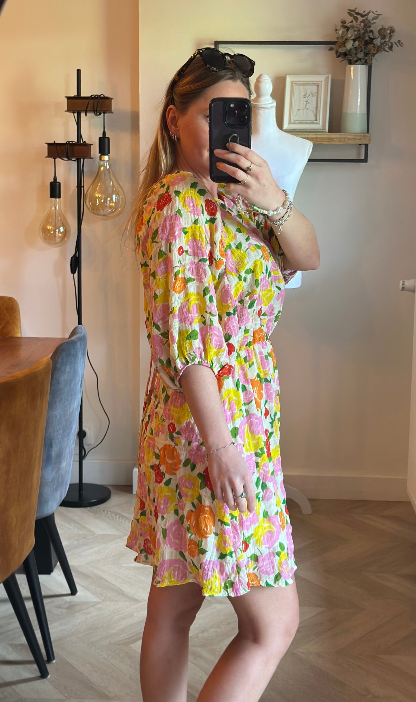 Robe d’été fleurie dos avec liens T.40