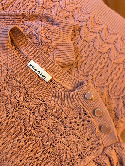 Pull ajouré rose T.36