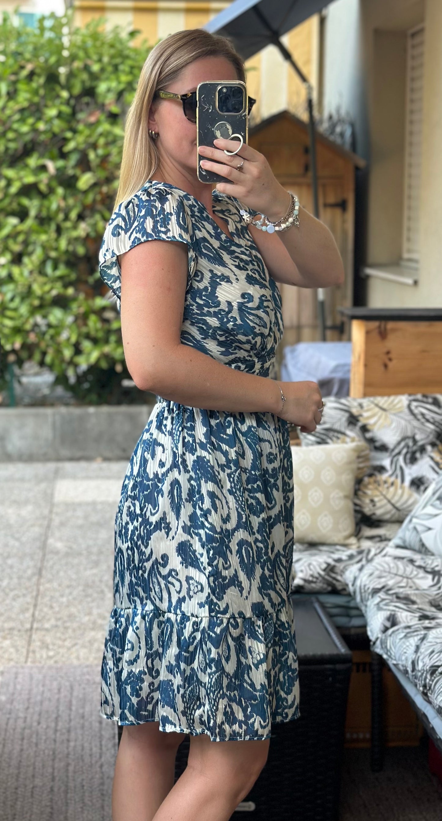 Robe modèle Routa imprimé bleu & blanc T.38