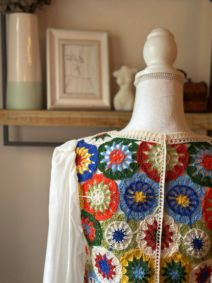 Cardigan en crochet multicolore neuf, T.36