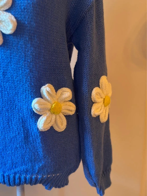 Pull oversize à fleurs en relief bleu T.36/38 neuf
