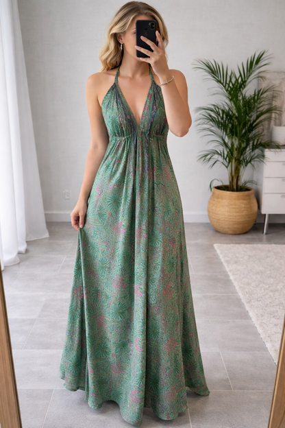 Robe longue imprimé fleuri, dos nu, en soie T.U