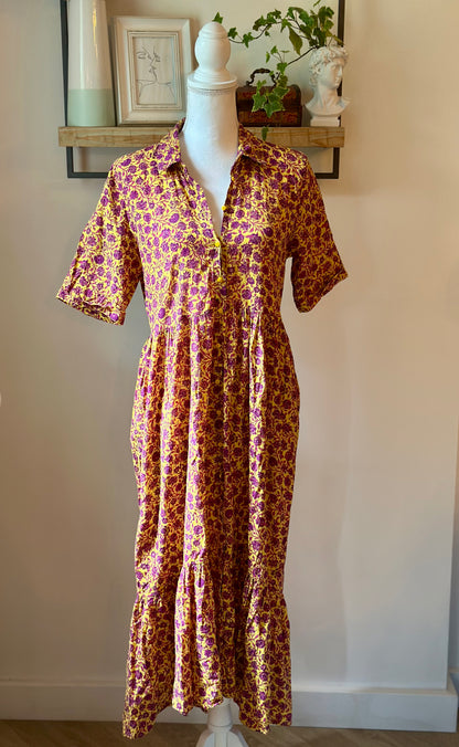 Robe mi-longue fleurie T.38